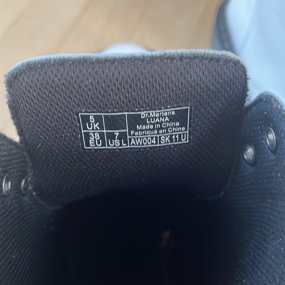 DR. MARTENS 1460 LUANA LACE UP BOOTS - Picture 5 of 5